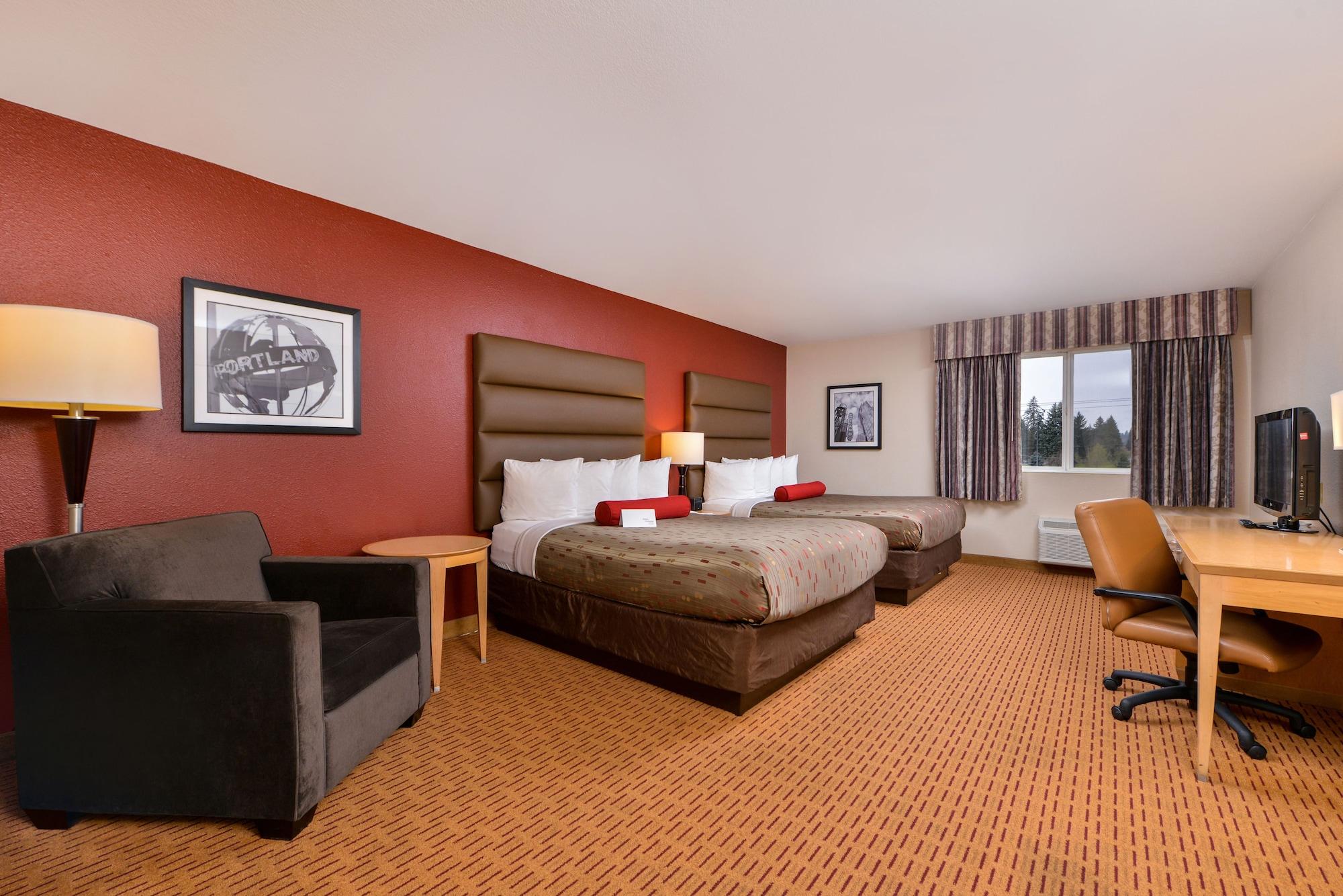 Clackamas Inn And Suites Экстерьер фото