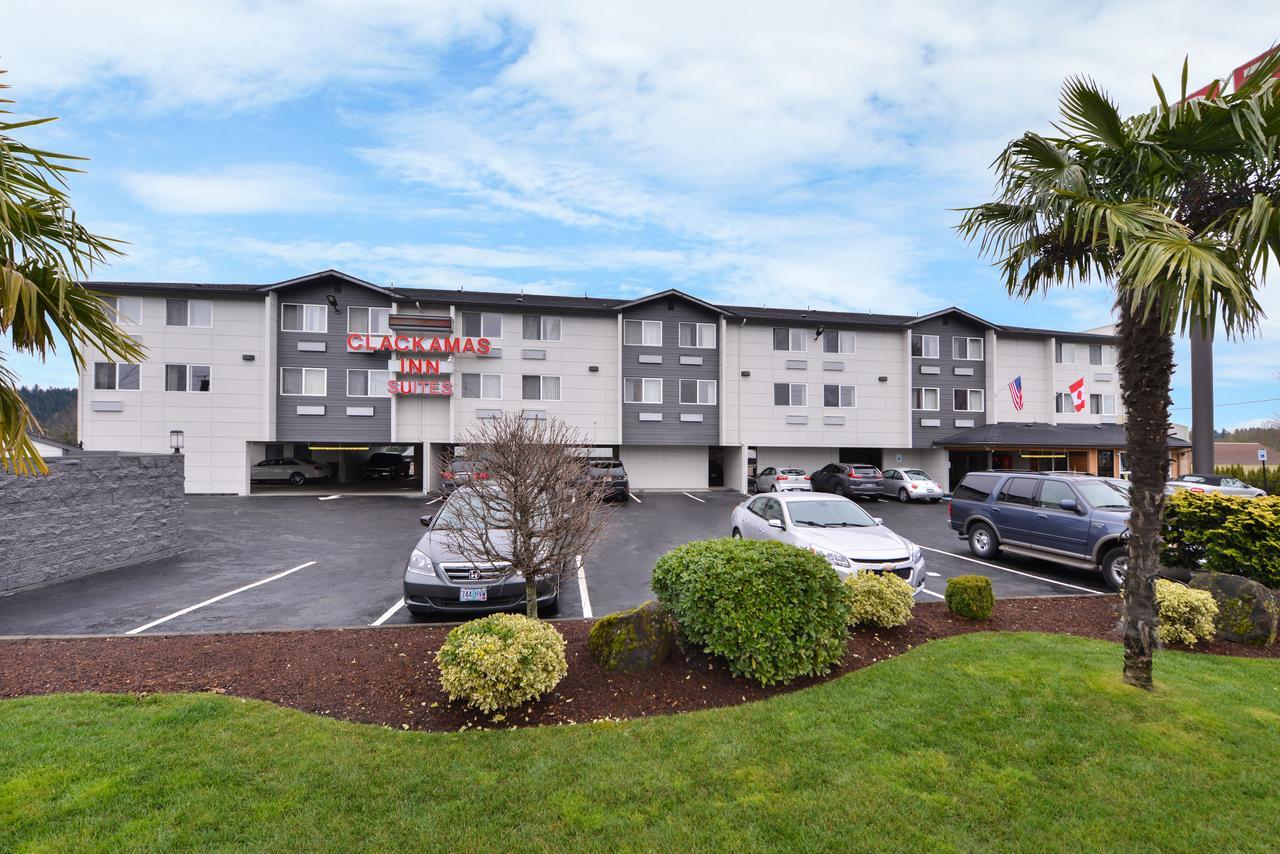 Clackamas Inn And Suites Экстерьер фото